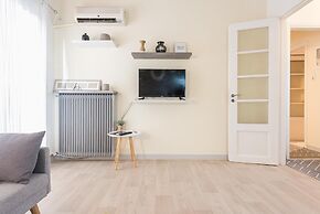 Lovely 1 Bedroom Apartment in Athens