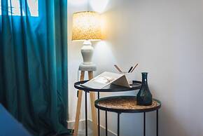 Lovely 1 Bedroom Apartment in Athens