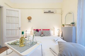 Lovely 1 Bedroom Apartment in Athens