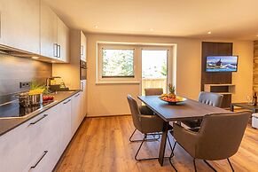 Tevini Boutique Suites - Apartment Earth