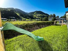 Tevini Boutique Suites - Apartment Earth