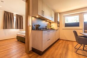 Tevini Boutique Suites - Apartment Earth