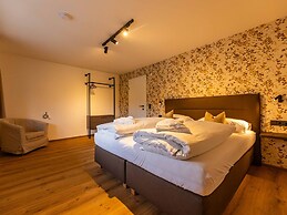 Tevini Alpine Apartments - Kitzblick