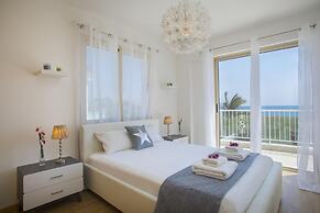 Villa Iris Mazotos in Larnaca