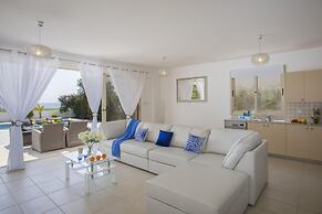 Villa Iris Mazotos in Larnaca