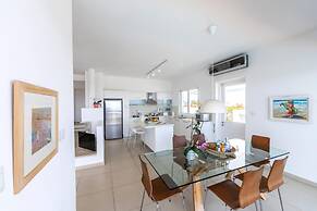 Protaras Seafront Villa Alia