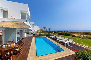 Protaras Seafront Villa Alia