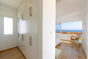 Protaras Seafront Villa Alia