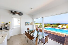 Protaras Seafront Villa Alia