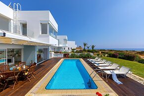 Protaras Seafront Villa Alia