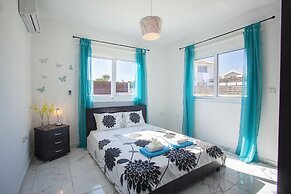 Protaras Villa Hollywood