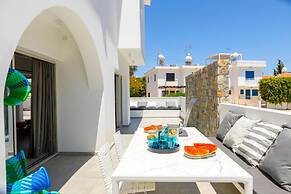 Protaras Rose By The Sea Villa