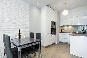 Sunny Apartment Near the sea