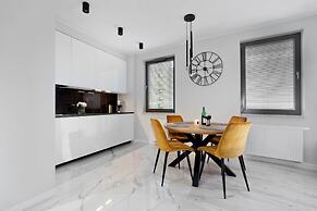 Elite Apartments Goldie