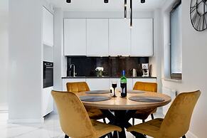 Elite Apartments Goldie