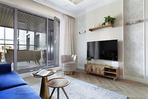 Elite Apartments The View Luxury Free Parking Included Balcony With a 