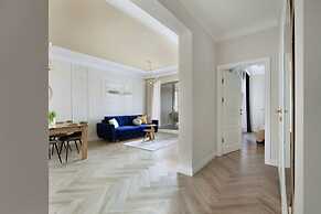 Elite Apartments The View Luxury Free Parking Included Balcony With a 