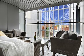 Elite Apartments The View Luxury Free Parking Included Balcony With a 