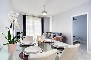 Cosy one Bedroom Apartment Near the sea