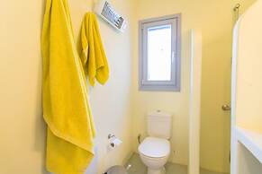 An Amazing Stone Villa-a in Serifos w Shared Pool