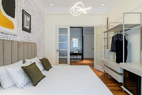 Your 4 Bdrm Dream House w Acropolis View Jacuzzi