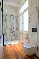 Your 4 Bdrm Dream House w Acropolis View Jacuzzi