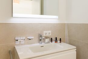 Aurora Mountain Chalet