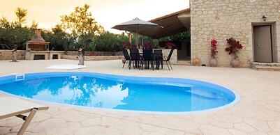 Selinitsa Stone Home - Mani s Private Pool Retreat