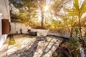 Platres Forty Pine Trees Cottage