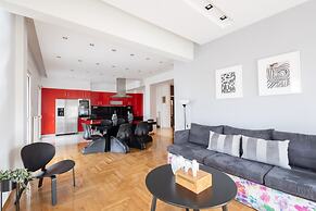 Brand New Luxury 2BR Apartment Renovated June 2026
