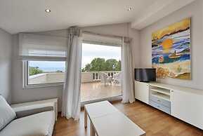 Luxury 4 Bdrm Villa With Pvt Pool on the Beach