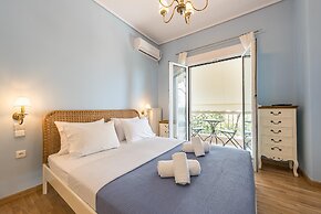 Thissio Cocoon For Two