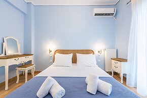 Thissio Cocoon For Two