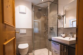 Chalet Crown of the Alps