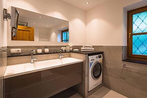 Chalet Crown of the Alps