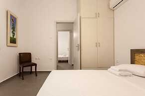 Renovated 2025 5 Bdr House Near Acropolis - New Beds Terrace Green Yar