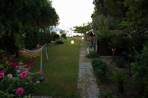 Beach Villa Next To The Waves