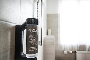 Lake View Lodges - Penthouse