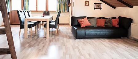 Lake View Lodges - Penthouse