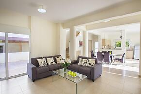 Theodora 8 in Protaras