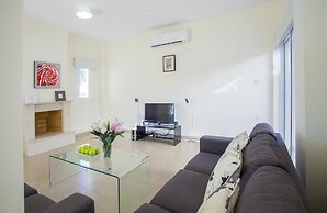 Theodora 8 in Protaras