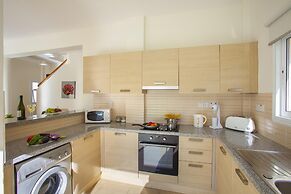 Theodora 8 in Protaras