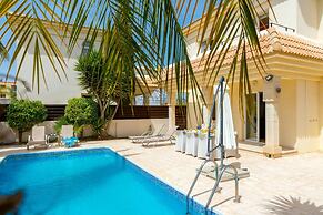 Protaras Villa Athamas Blue