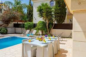 Protaras Villa Athamas Blue