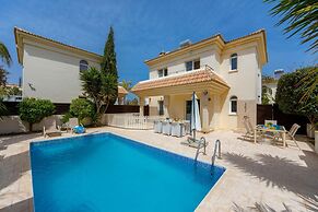 Protaras Villa Athamas Blue