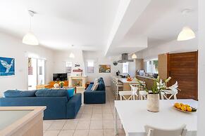 Protaras Villa Athamas Blue