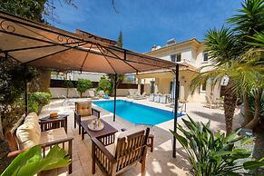 Protaras Villa Athamas Blue