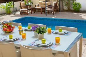 Protaras Villa Athamas Blue