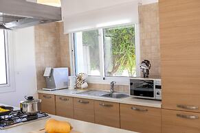 Protaras Villa Athamas Blue