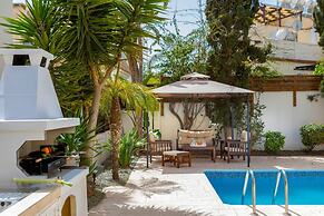 Protaras Villa Athamas Blue